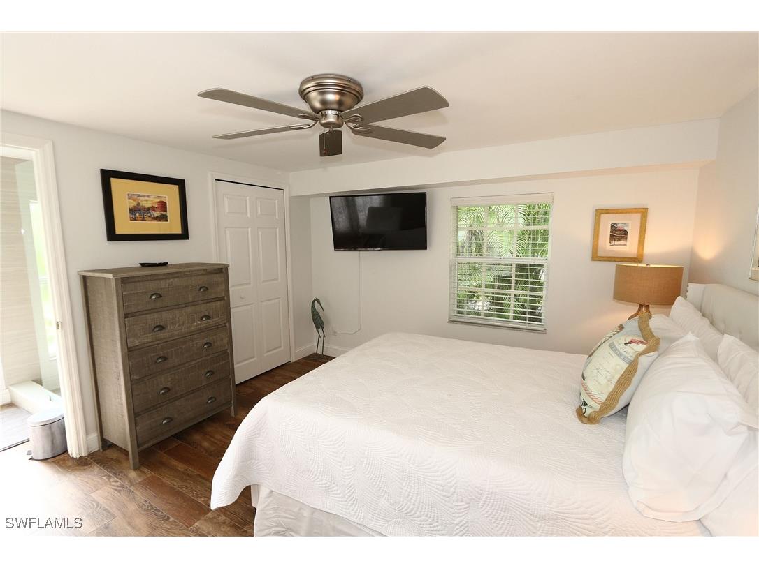 714 11th Street N Naples FL 34102 225080215 image22