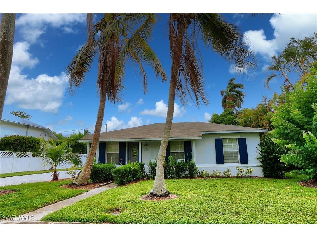 714 11th Street N Naples FL 34102 225080215 image5