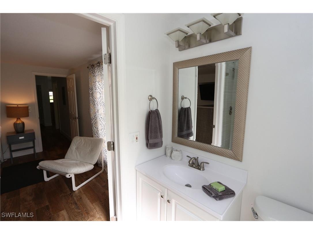 714 11th Street N Naples FL 34102 226000784 image15