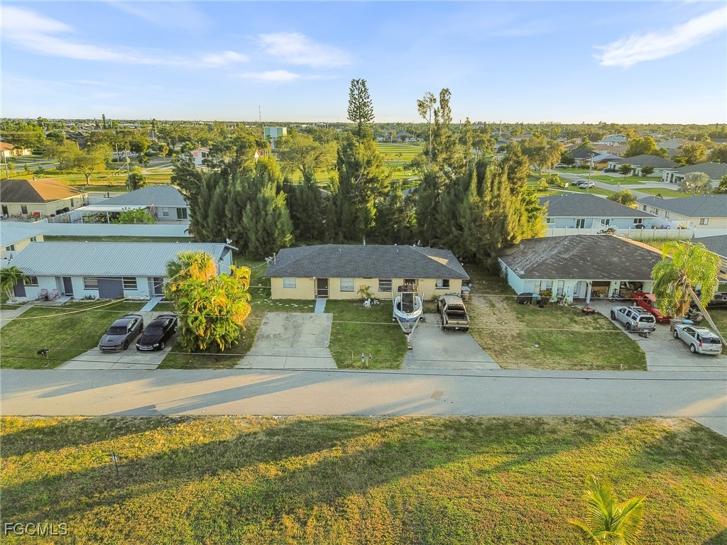 714-712 SE 4th Terrace Cape Coral FL 33990 2025022704 image1