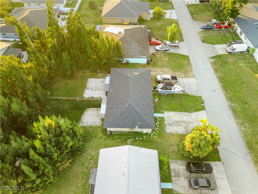 714-712 SE 4th Terrace Cape Coral FL 33990 2025022704 image7