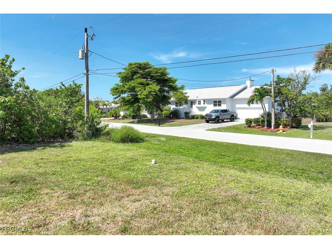  Sanibel FL 33957 2025003798 image12