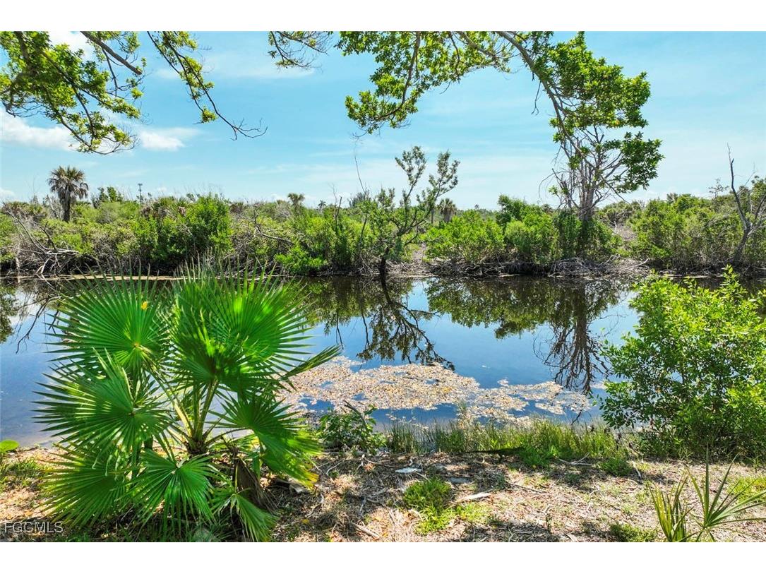  Sanibel FL 33957 2025003798 image18