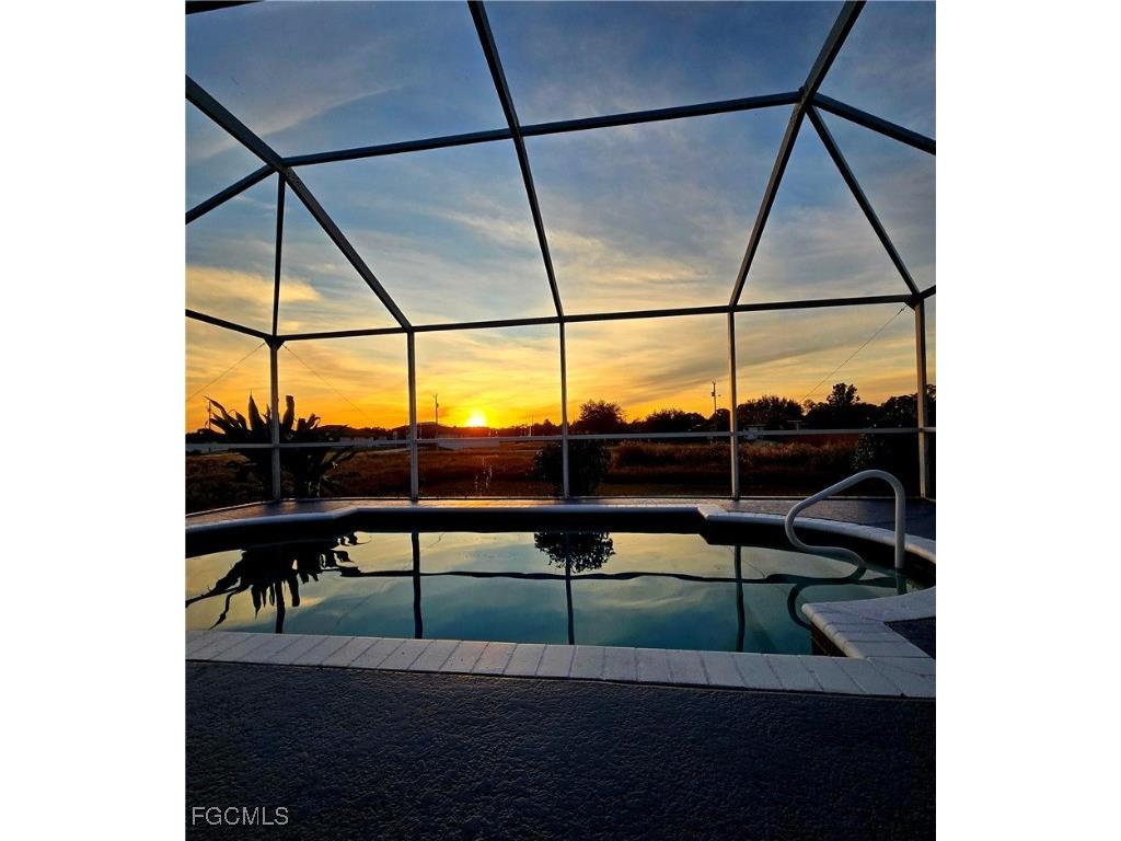 714 Knox Avenue S Lehigh Acres FL 33974 2025021043 image2