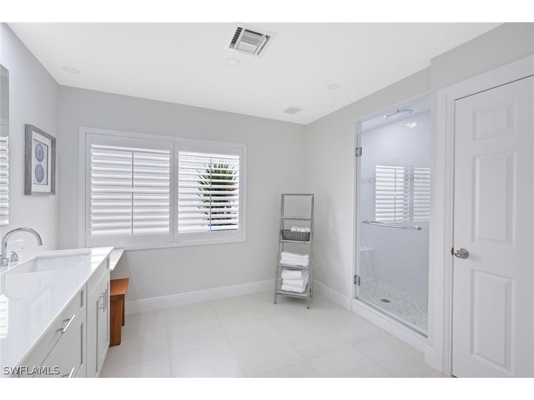 714 Reef Point Circle Naples FL 34108 226012519 image17