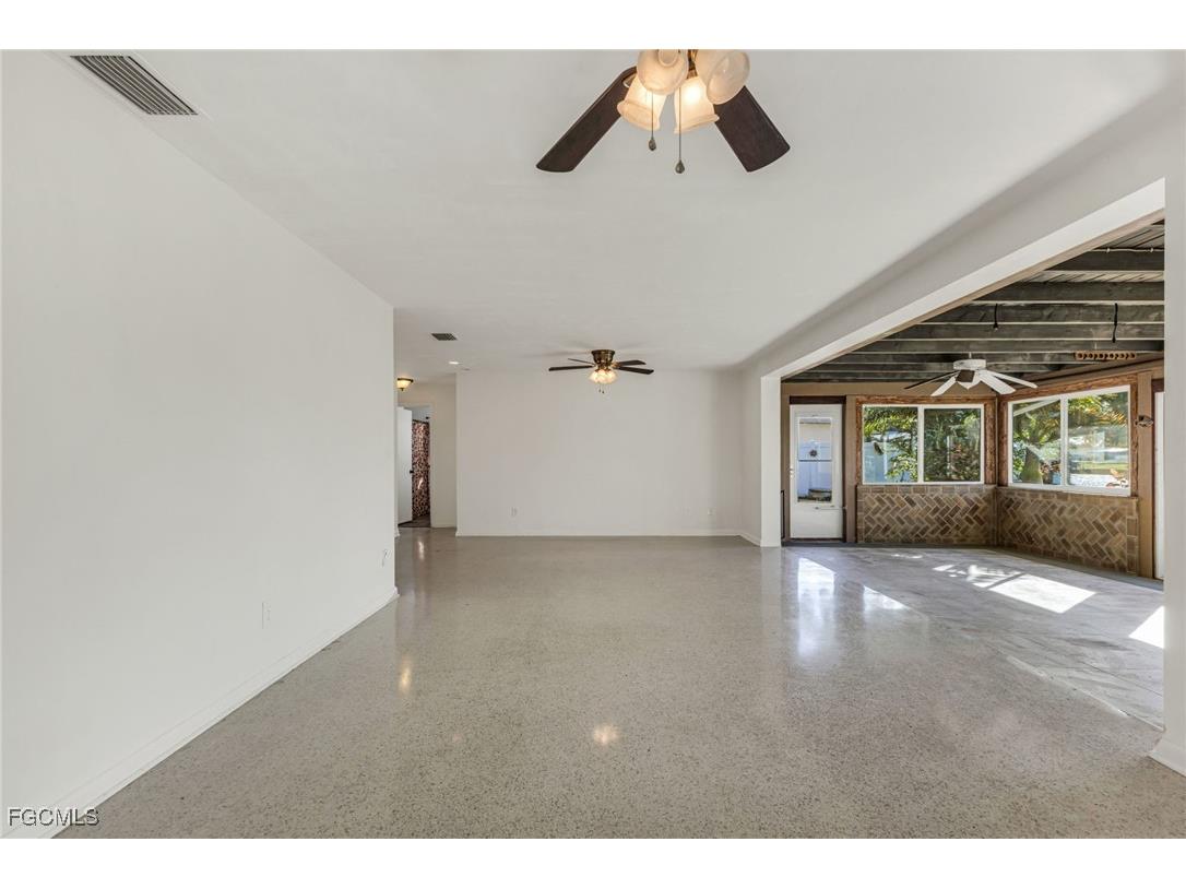 714 SE 43rd Street Cape Coral FL 33904 2025014636 image11