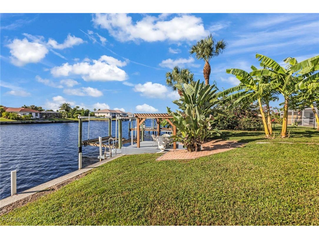 714 SE 43rd Street Cape Coral FL 33904 2025014636 image34