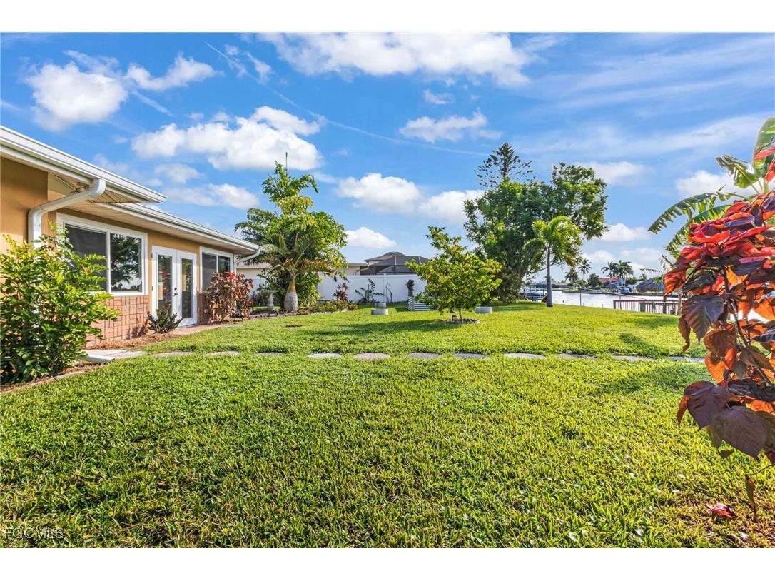 714 SE 43rd Street Cape Coral FL 33904 2025014636 image40