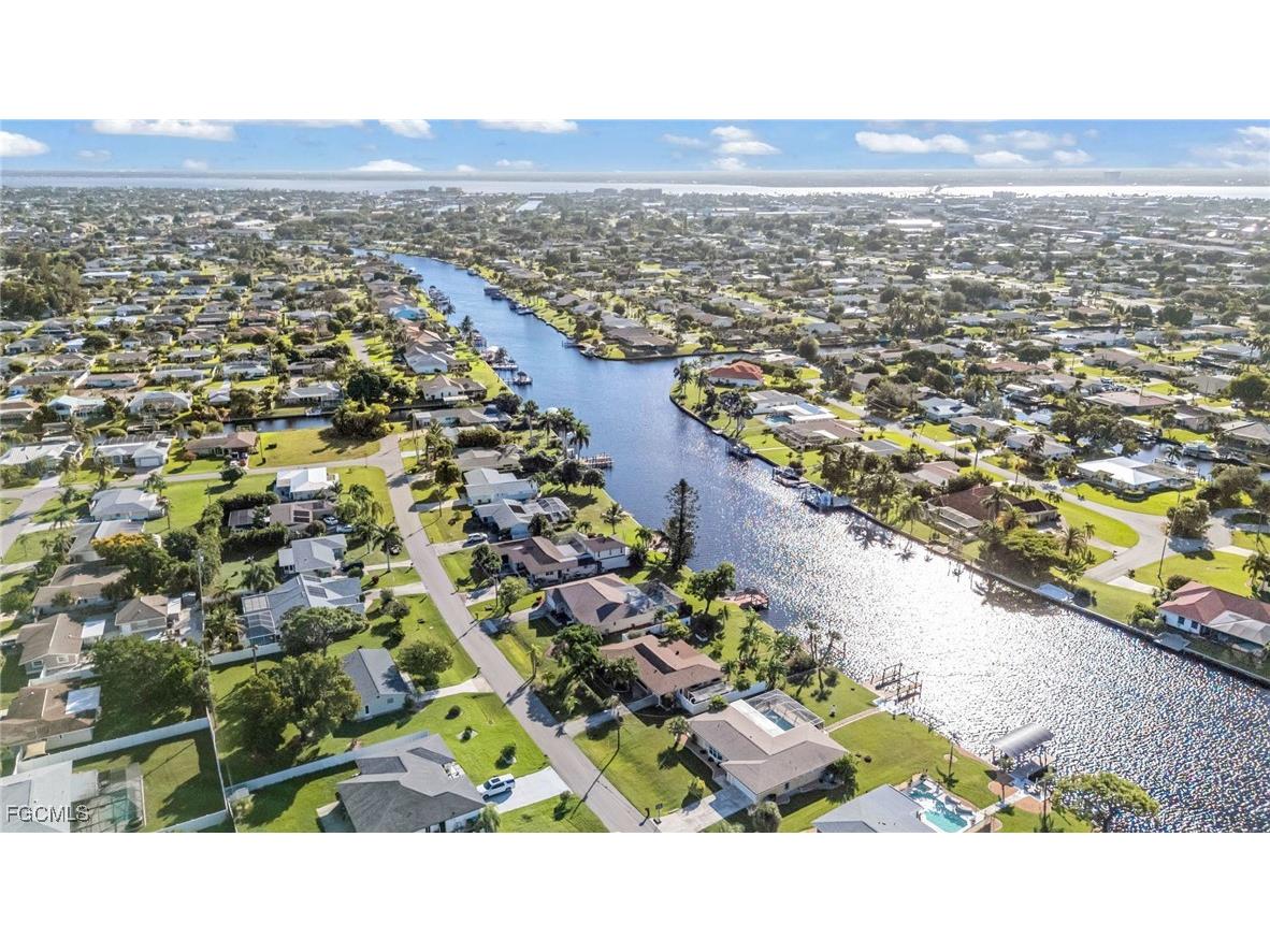 714 SE 43rd Street Cape Coral FL 33904 2025014636 image45