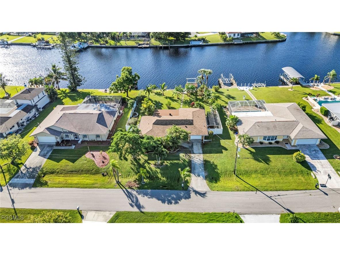 714 SE 43rd Street Cape Coral FL 33904 2025014636 image47