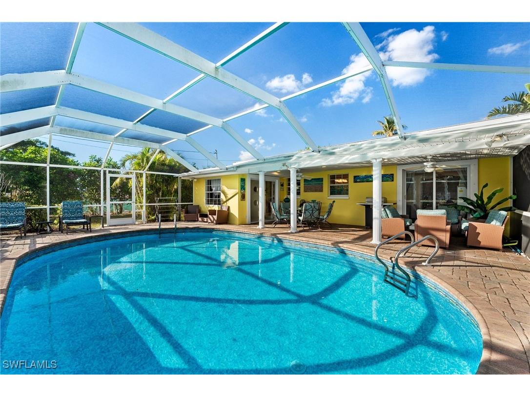 714 Sharar Court Cape Coral FL 33904 224092913 image1