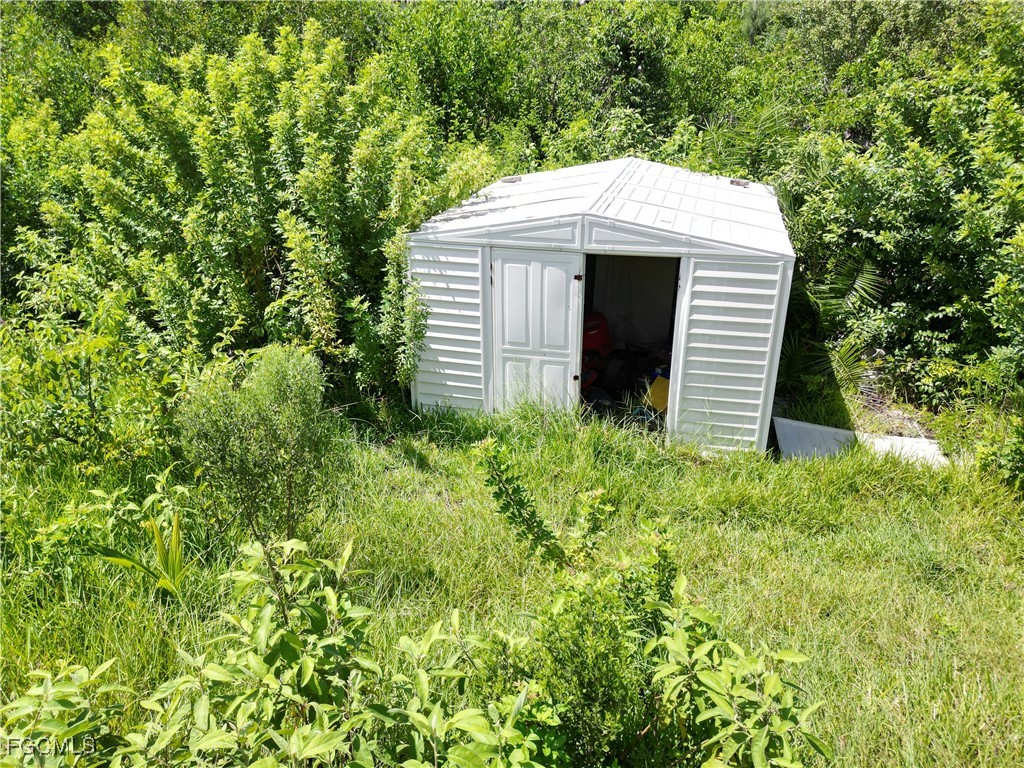 7141 Congdon Road Fort Myers FL 33908 2025010866 image7