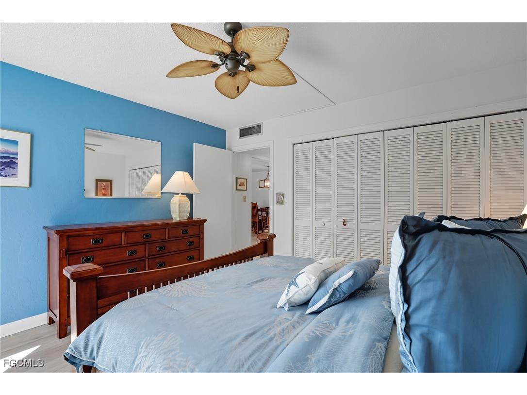 7146 Estero Boulevard #212 Fort Myers Beach FL 33931 2025013105 image20