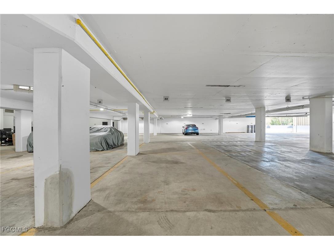 7146 Estero Boulevard #212 Fort Myers Beach FL 33931 2025013105 image32