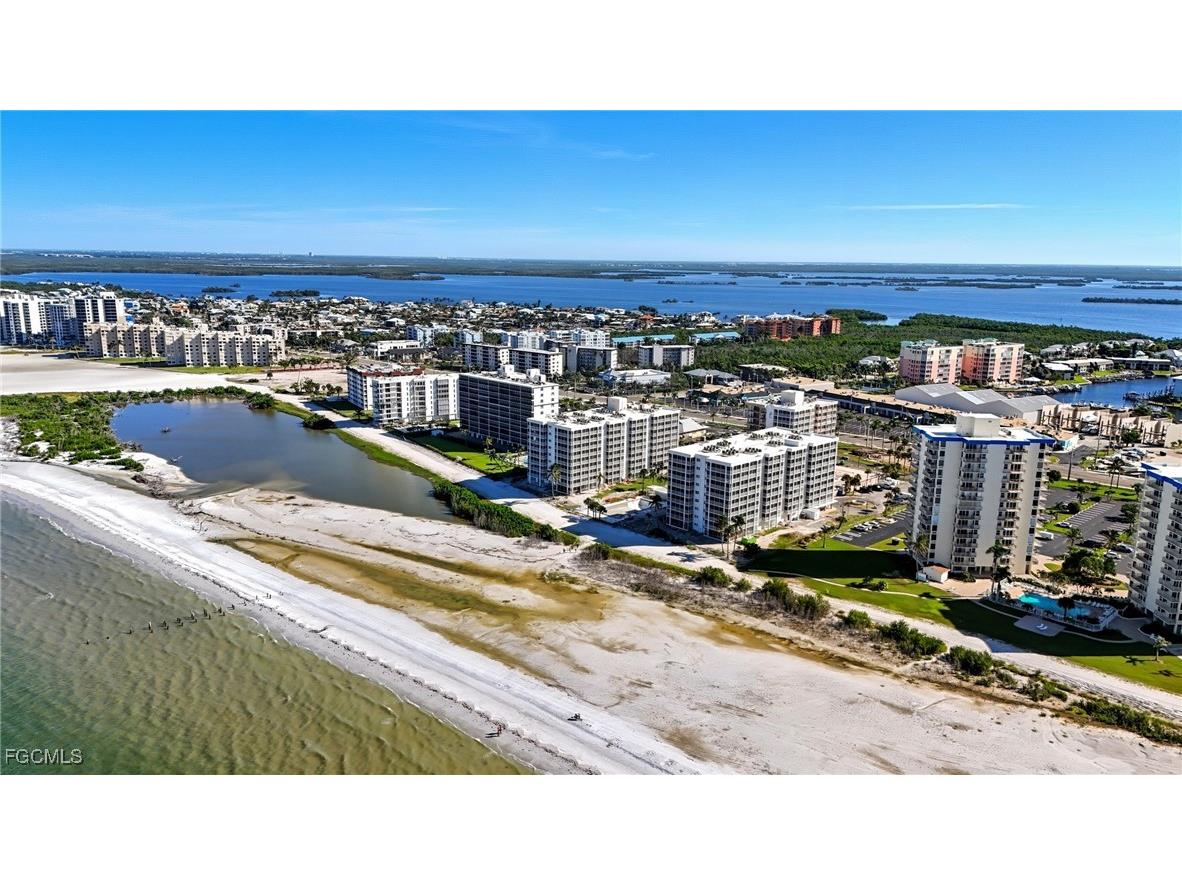 7146 Estero Boulevard #212 Fort Myers Beach FL 33931 2025013105 image34
