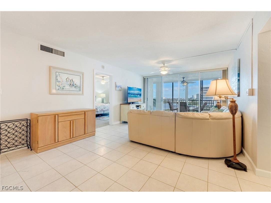 7146 Estero Boulevard #413 Fort Myers Beach FL 33931 2026013874 image10