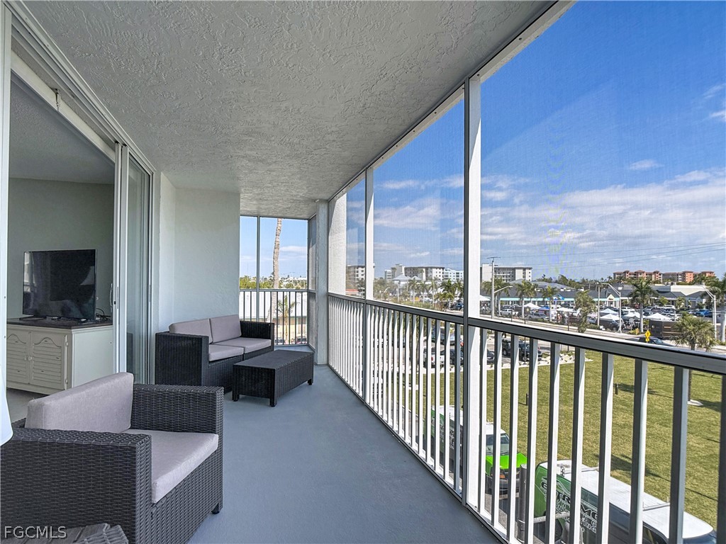 7148 Estero Boulevard #323 Fort Myers Beach FL 33931 2026010383 image34