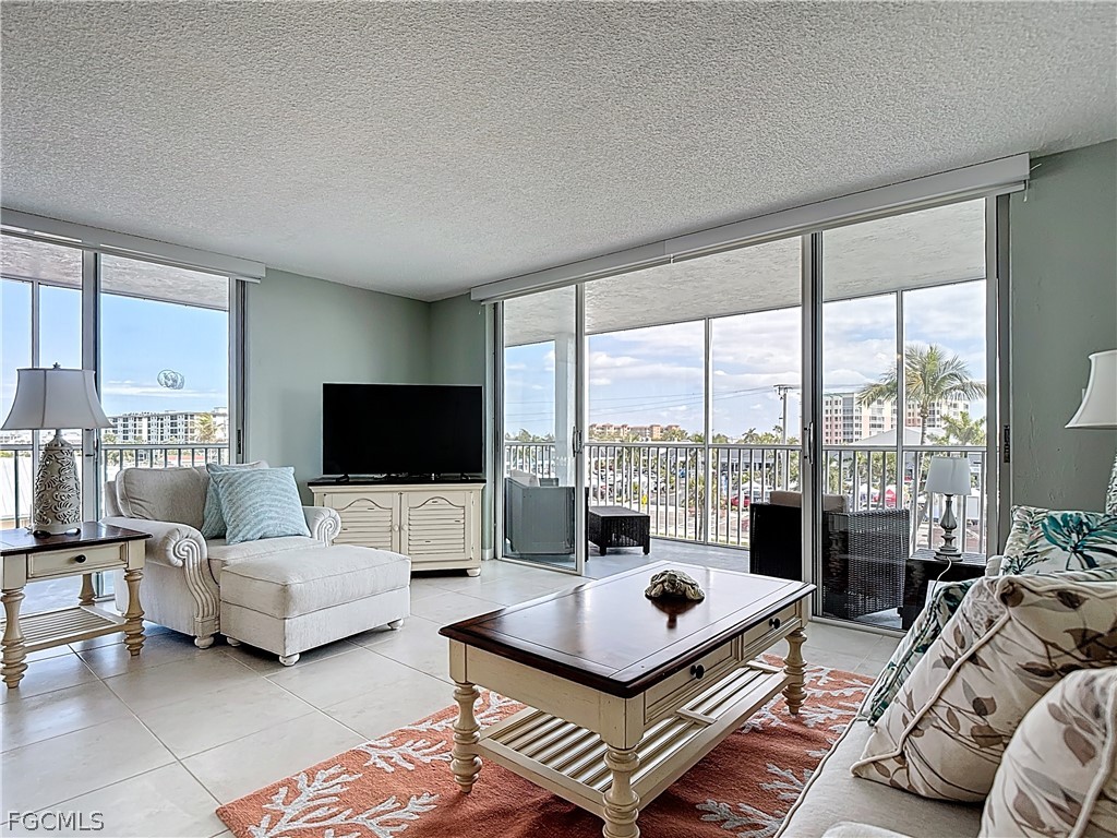 7148 Estero Boulevard #323 Fort Myers Beach FL 33931 2026010383 image6