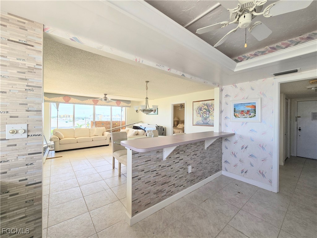 7148 Estero Boulevard #523 Fort Myers Beach FL 33931 2025011881 image2