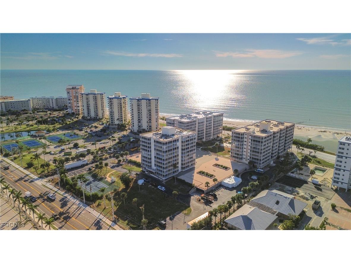 7148 Estero Boulevard #723 Fort Myers Beach FL 33931 2025000517 image1