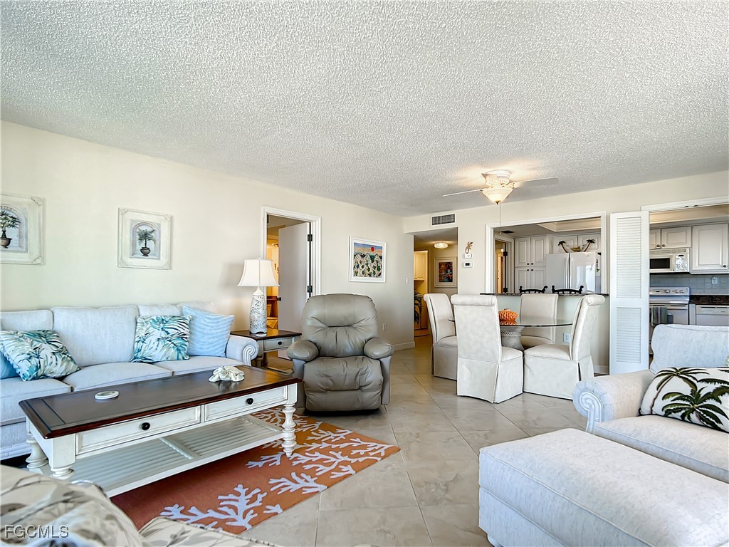 7148 Estero Boulevard #723 Fort Myers Beach FL 33931 2025000517 image17