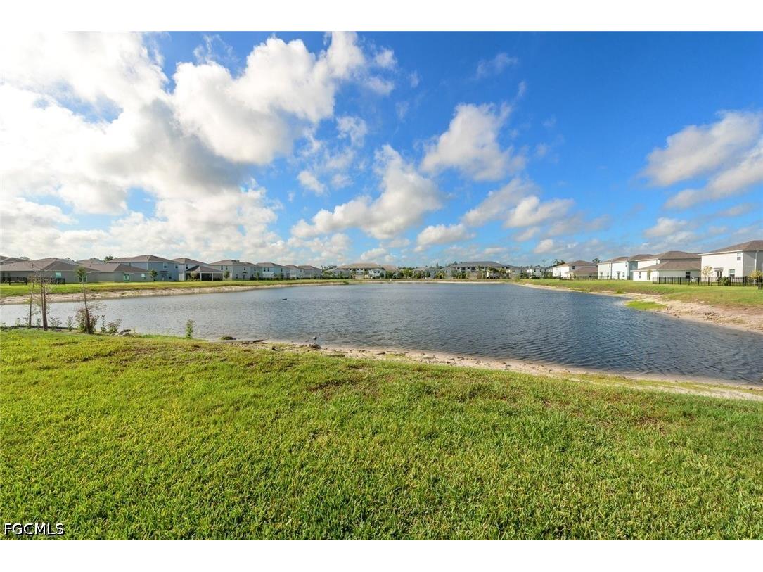 7149 Ponderosa Pine Drive Fort Myers FL 33966 2026024390 image2
