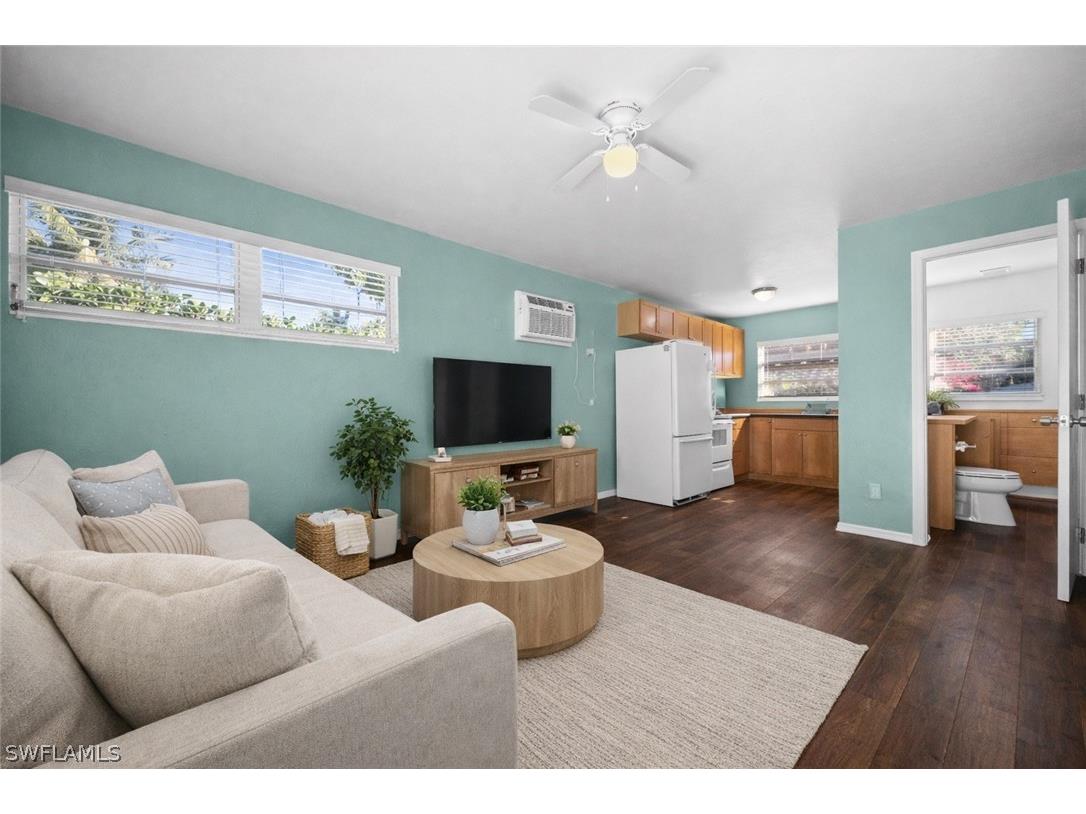715 10th Street N Naples FL 34102 226007083 image10
