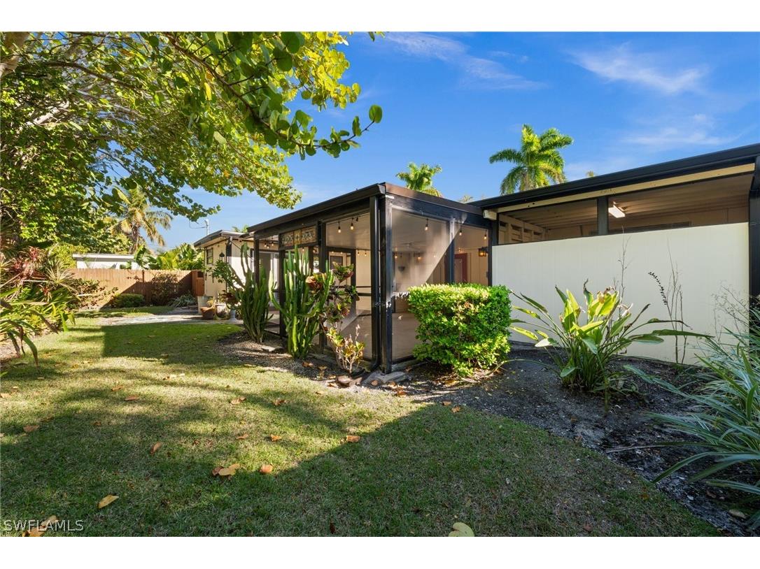 715 10th Street N Naples FL 34102 226007083 image12