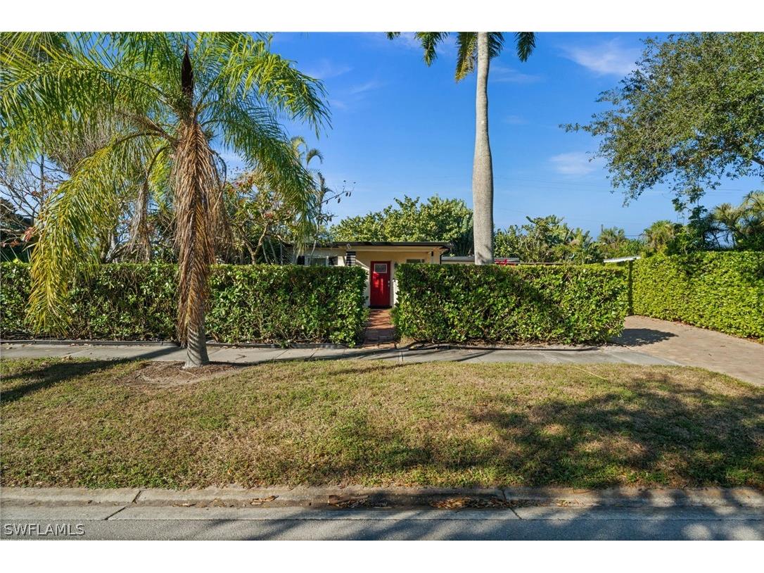 715 10th Street N Naples FL 34102 226007083 image14