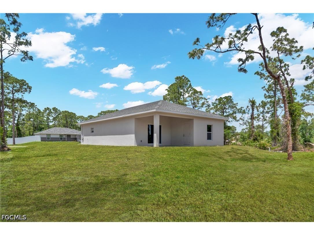 715 Bering Avenue S Lehigh Acres FL 33974 2026018539 image15
