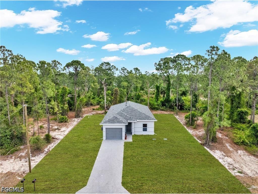 715 Bering Avenue S Lehigh Acres FL 33974 2026018539 image2