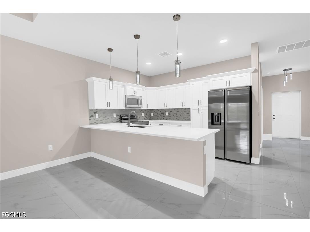 715 Bering Avenue S Lehigh Acres FL 33974 2026018539 image9