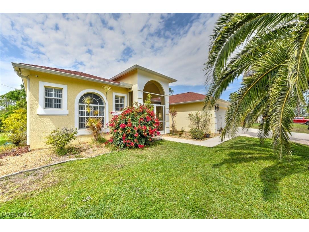 715 Hamilton Avenue Lehigh Acres FL 33972 223021024 image1