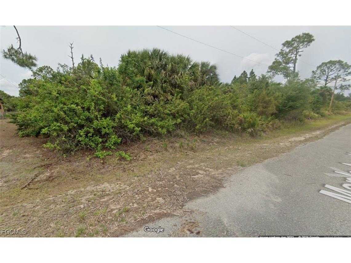 715 Maple Avenue N Lehigh Acres FL 33972 2025002767 image1