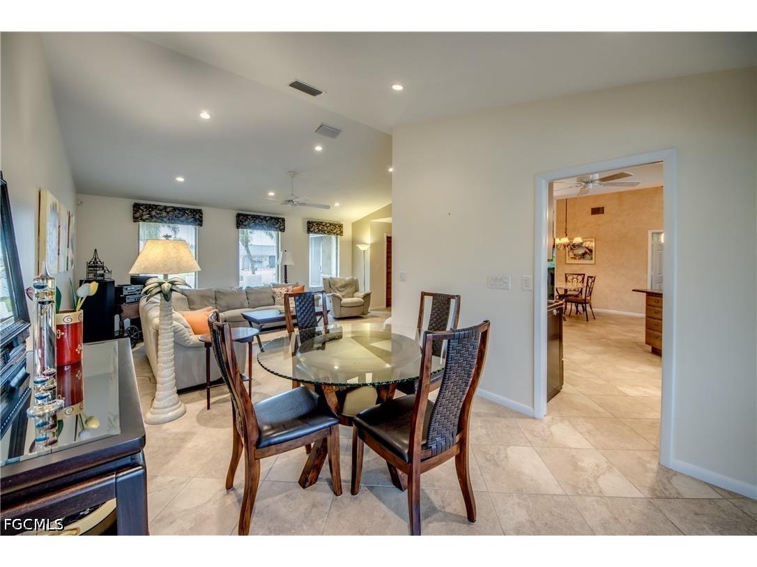 715 SE 33rd Terrace Cape Coral FL 33904 2026028482 image11