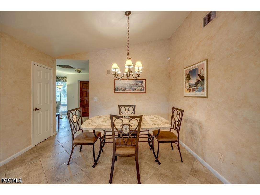 715 SE 33rd Terrace Cape Coral FL 33904 2026028482 image18