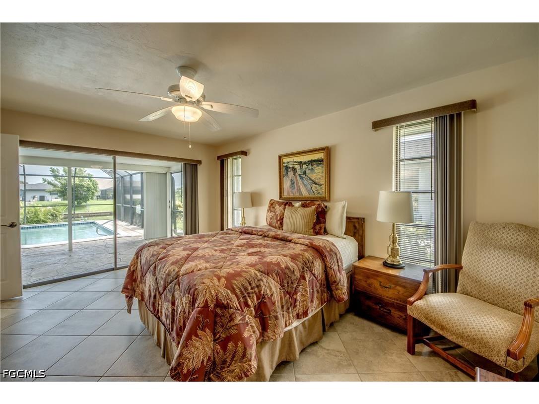 715 SE 33rd Terrace Cape Coral FL 33904 2026028482 image24