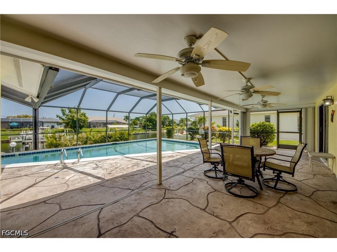 715 SE 33rd Terrace Cape Coral FL 33904 2026028482 image37