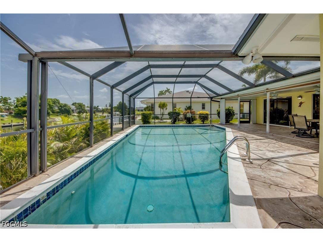 715 SE 33rd Terrace Cape Coral FL 33904 2026028482 image42