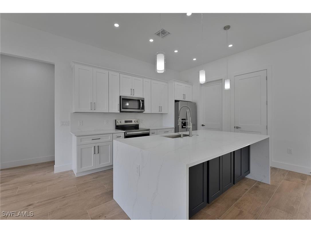 715 Theodore Vail Street E Lehigh Acres FL 33974 226005491 image7