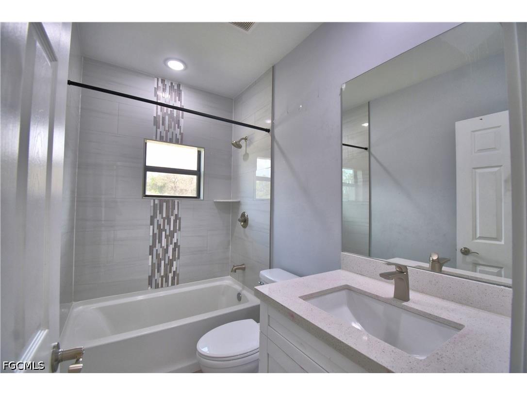 713/715 W 12th Street Lehigh Acres FL 33972 2026015656 image10