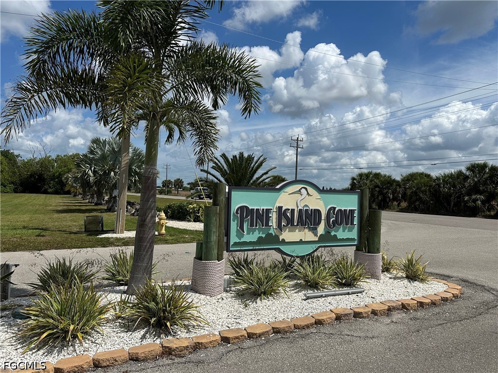 7150 Cobiac Drive Saint James City FL 33956 2026021383 image5