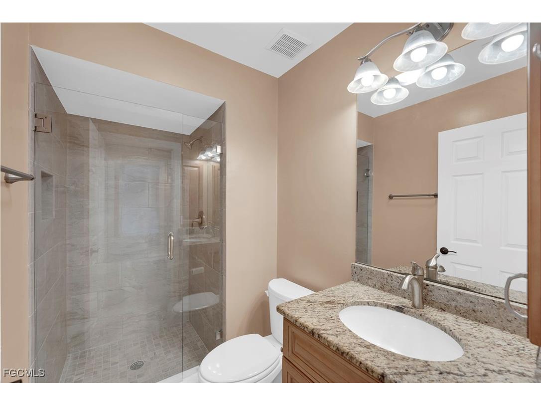 7150 Golden Eagle Court #213 Fort Myers FL 33912 2025022298 image16