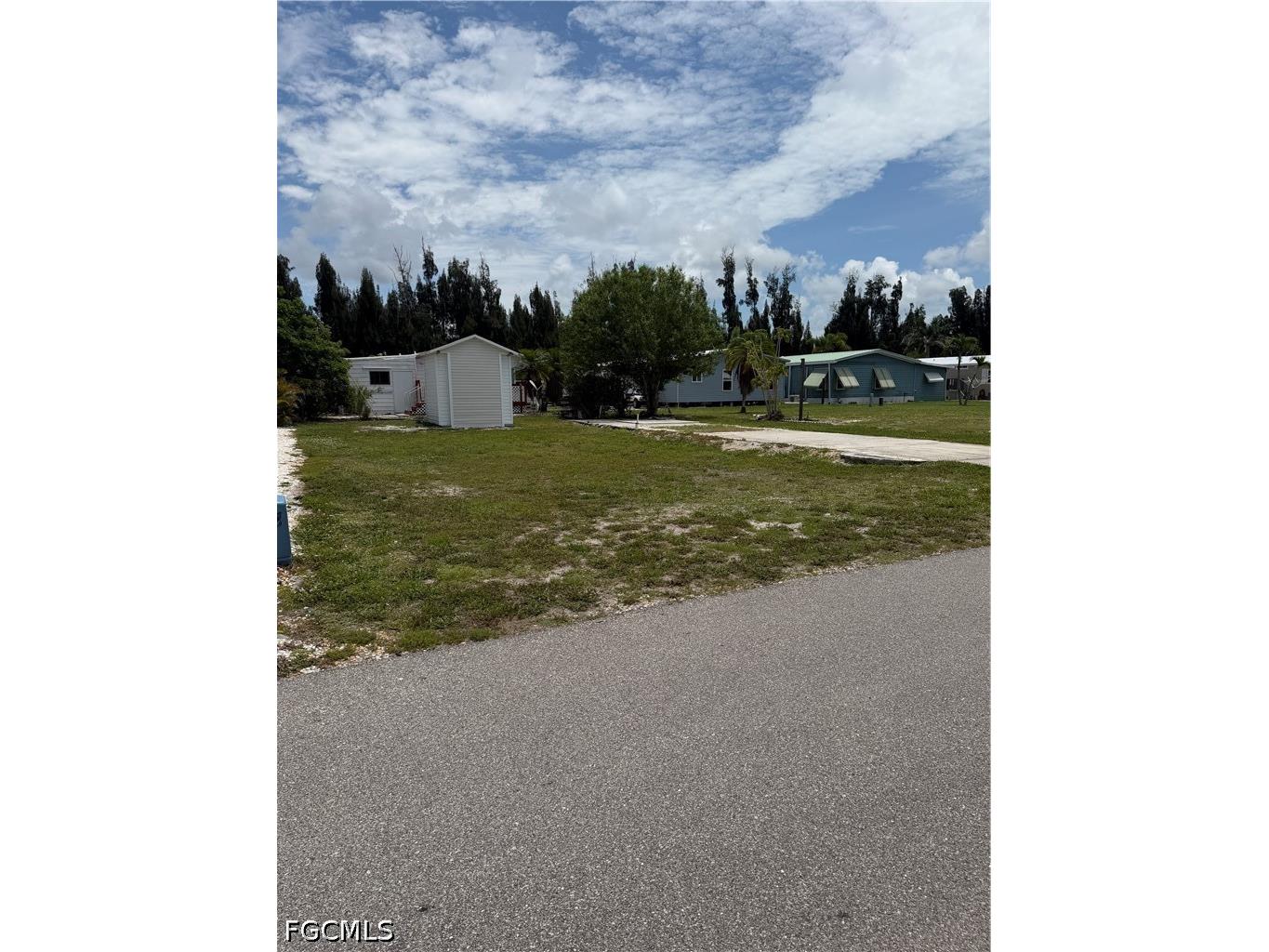 7150 Ladyfish Drive Saint James City FL 33956 2026023283 image4