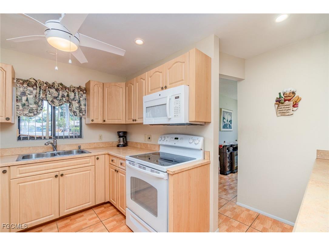 7151 Blanquilla Court Fort Myers FL 33908 2025017860 image10