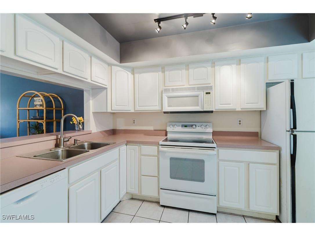 7152 Blanquilla Court #6 Fort Myers FL 33908 225037050 image11