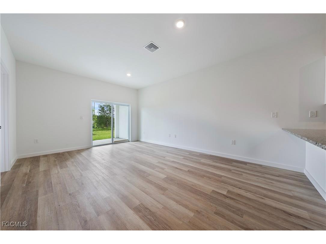 716/718 Gilbert Avenue S Lehigh Acres FL 33973 2025018096 image18