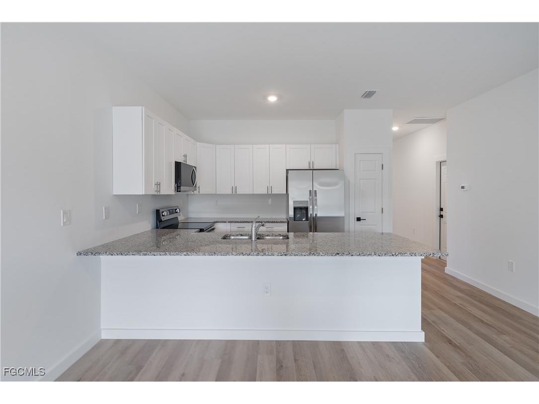 716/718 Gilbert Avenue S Lehigh Acres FL 33973 2025018096 image19