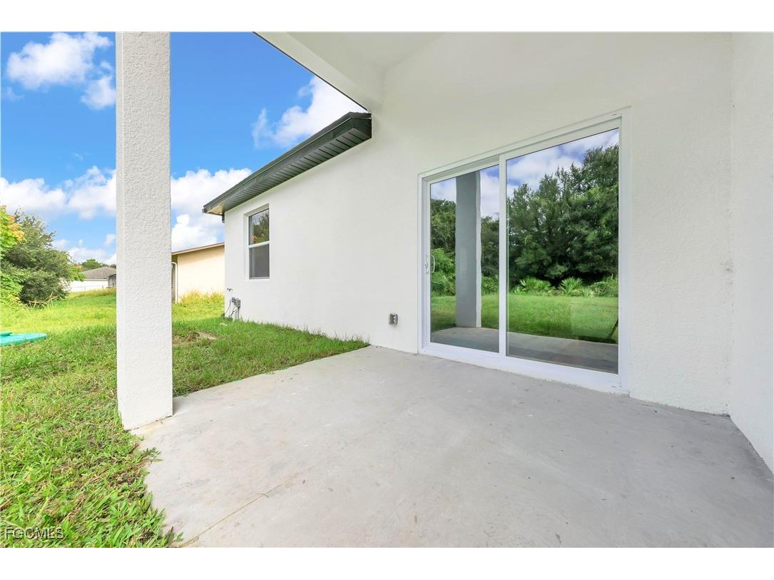 716/718 Gilbert Avenue S Lehigh Acres FL 33973 2025018096 image36