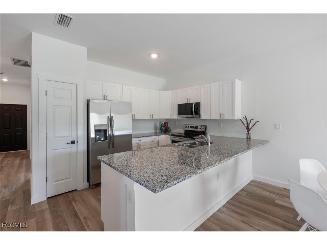 716/718 Gilbert Avenue S Lehigh Acres FL 33973 2025018096 image7